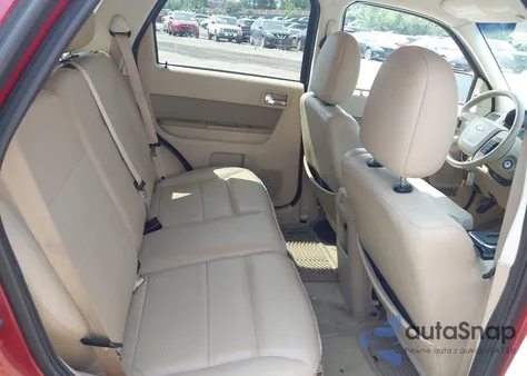 2010 Ford Escape Limited из США, поврежденный, VIN 1FMCU0E74AKA03606